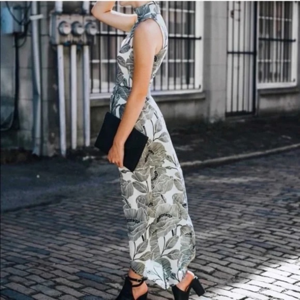 Elliatt White and Gray Asymmetrical Leaf Print Maxi Dress